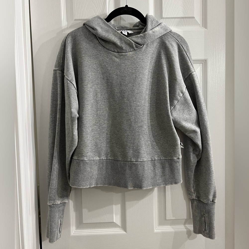 Cropped hoodie